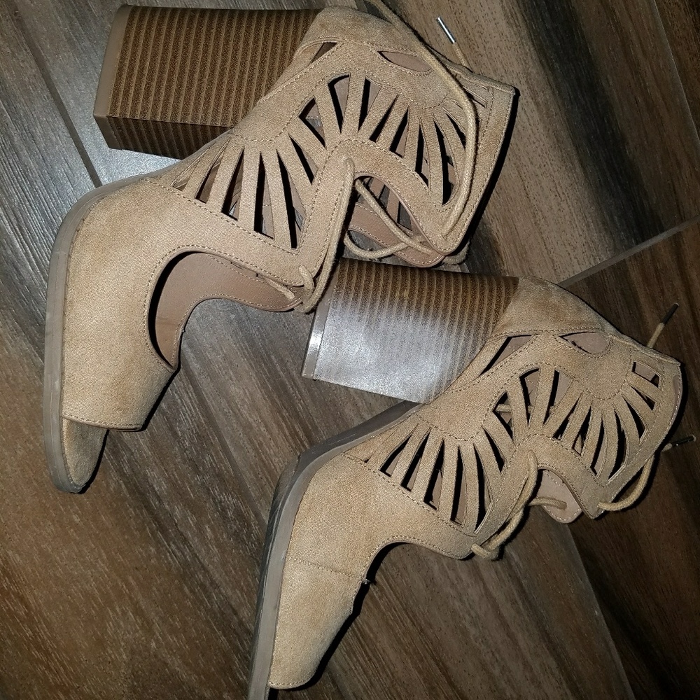 Nude heels